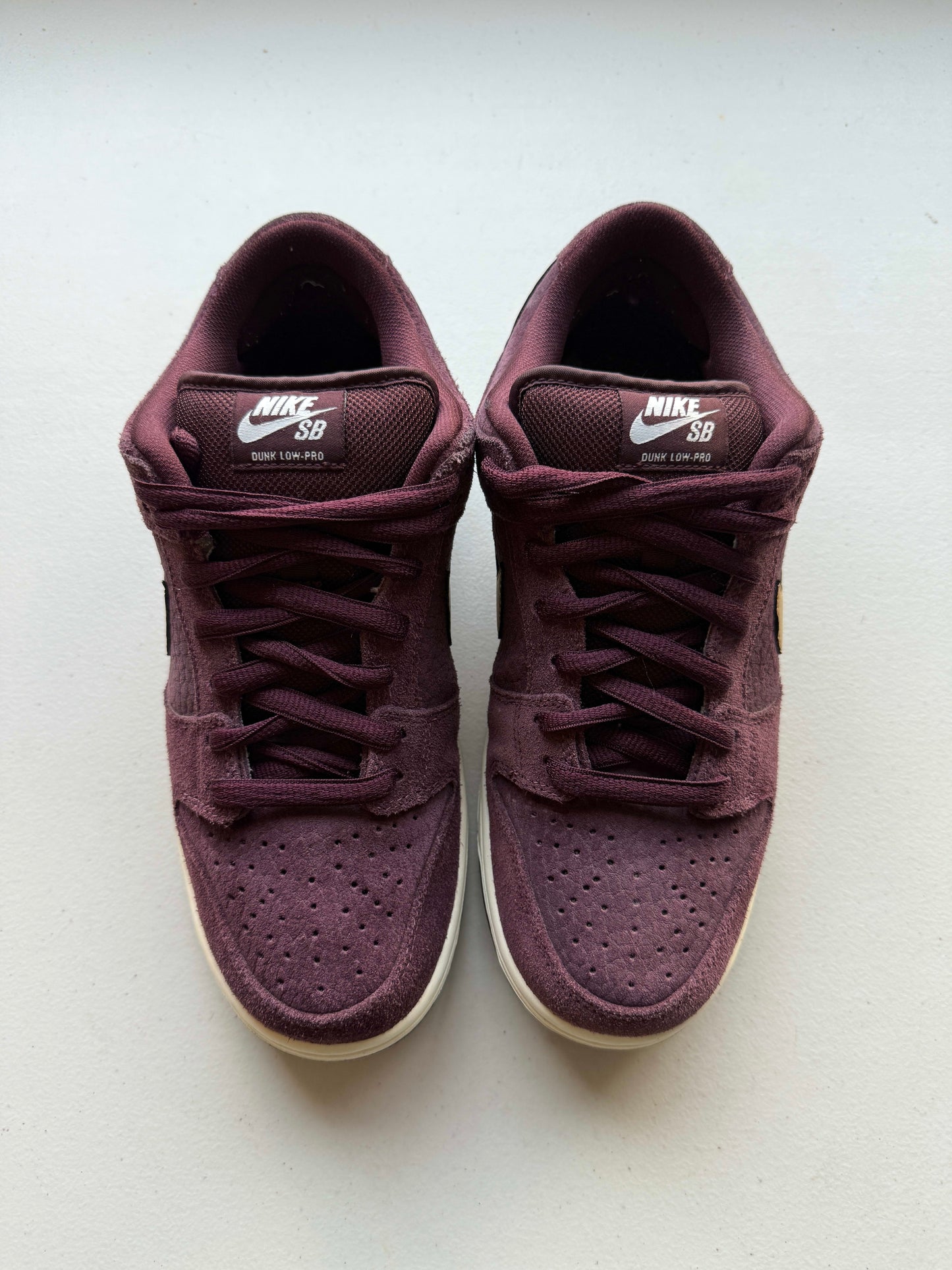 Size 8.5 Preowned Nike SB Dunk Low UK Passport