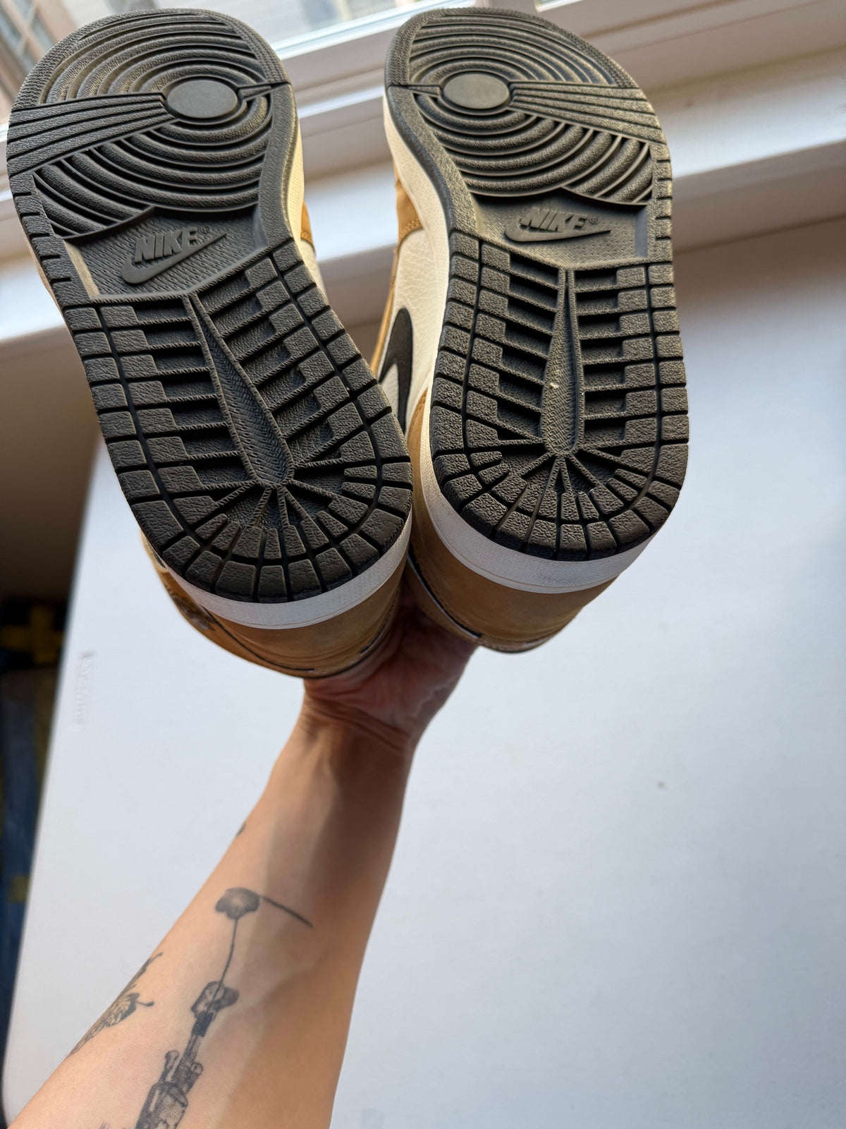 Size 12 VNDS Jordan 1 Retro High Rookie of the Year
