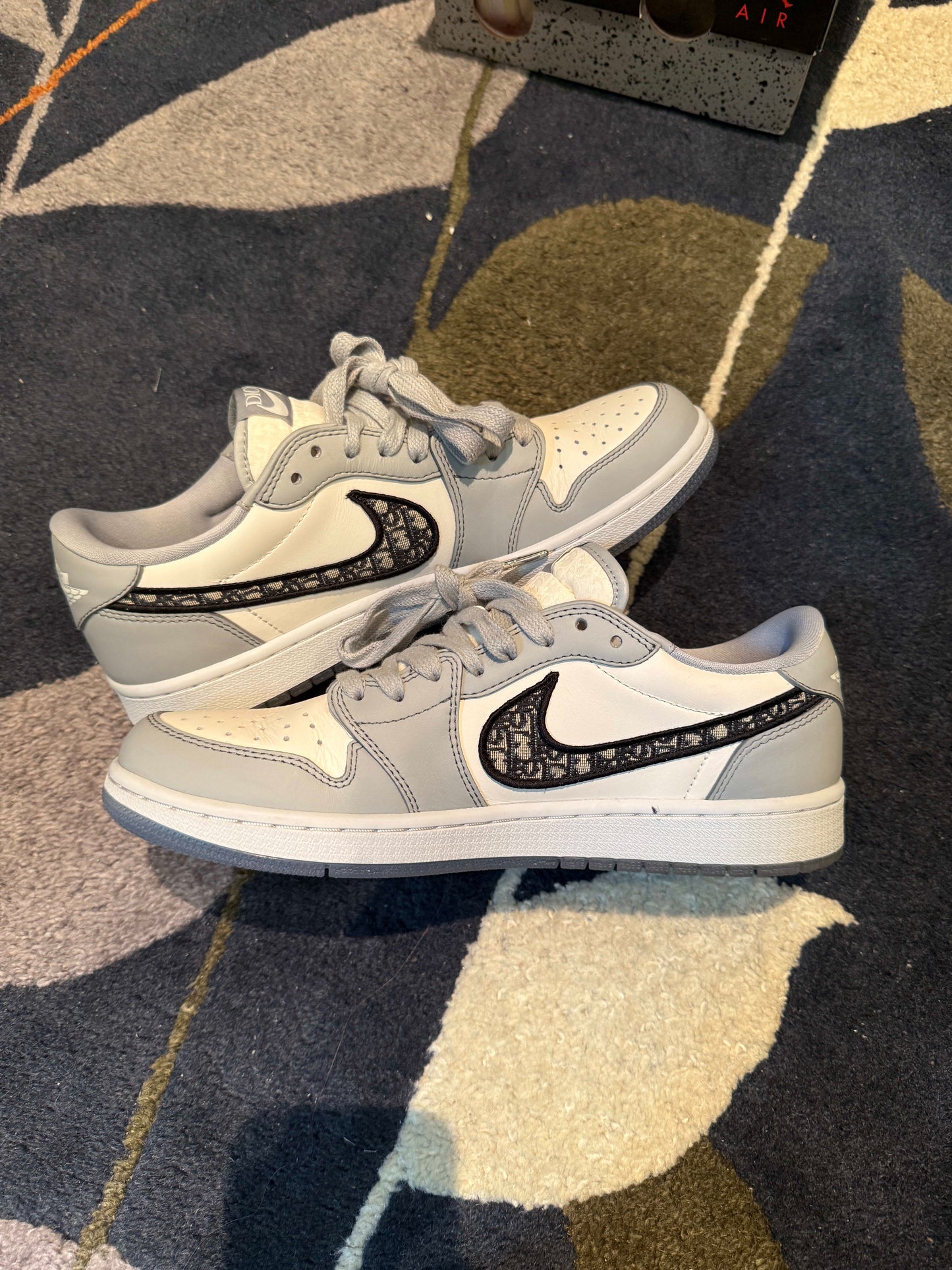 Size 9 Preowned Jordan 1 Retro Low Dior