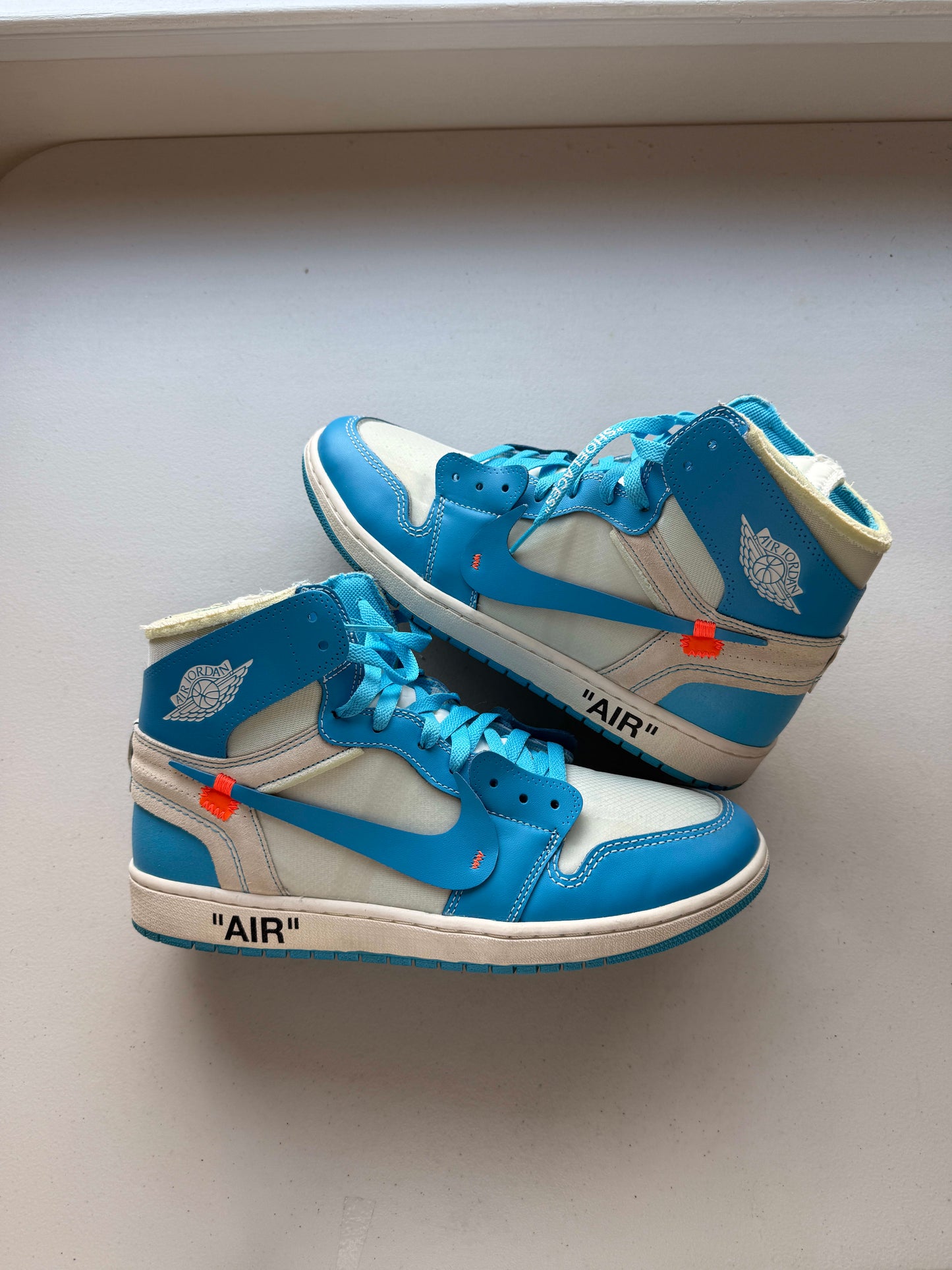 Size 12 VNDS Jordan 1 Retro High Off-White University Blue