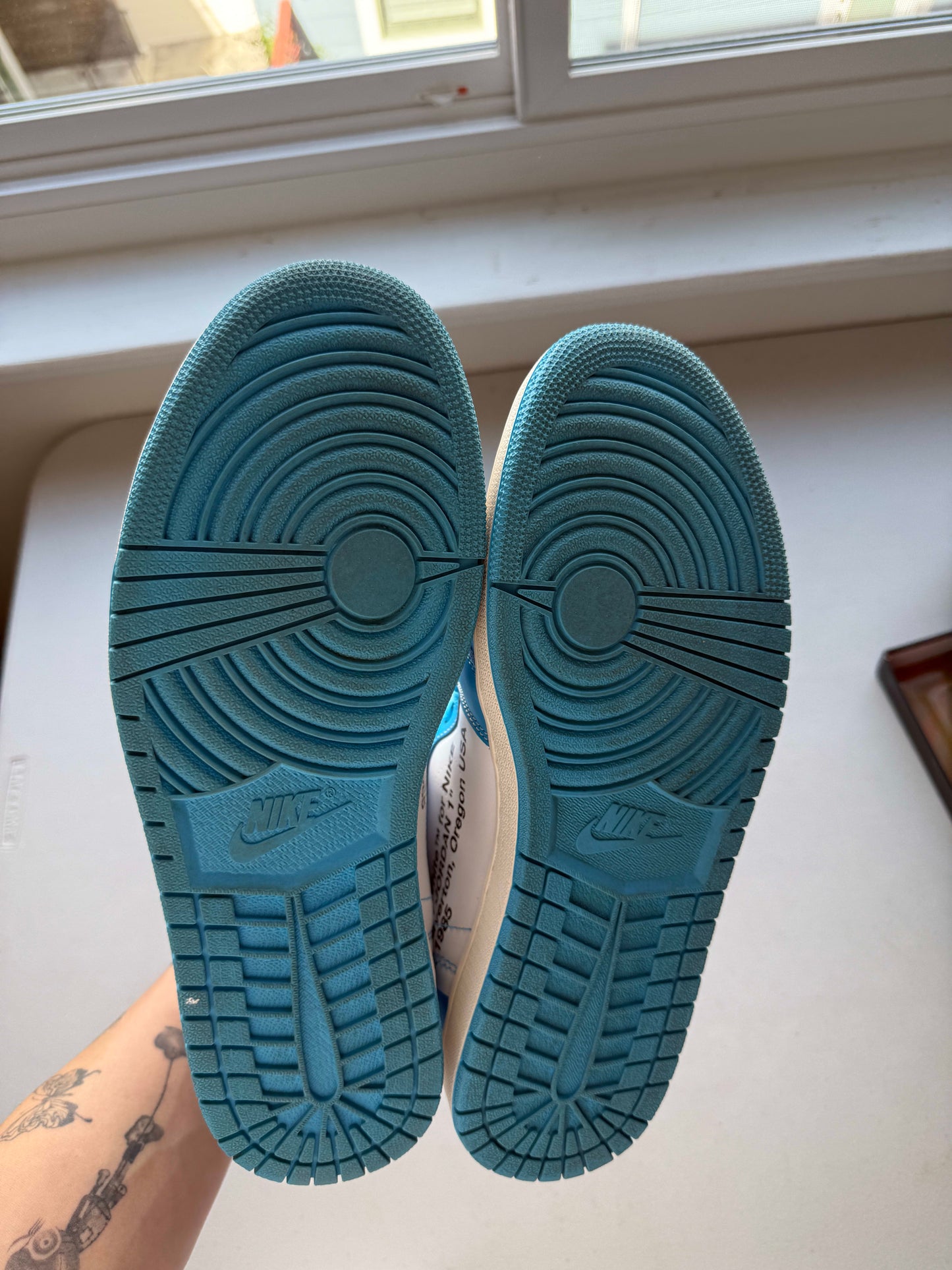 Size 12 VNDS Jordan 1 Retro High Off-White University Blue