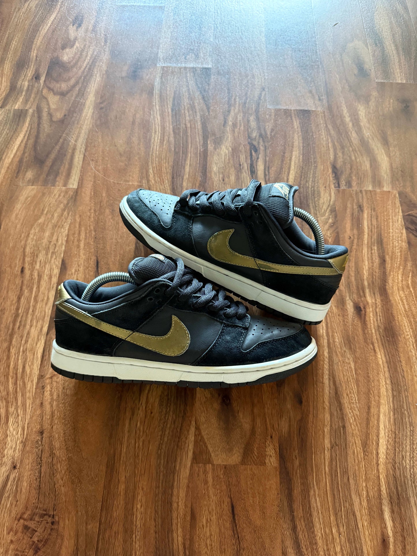 Size 8.5 Preowned (NB) Nike SB Dunk Low Pro Takashi (2003)