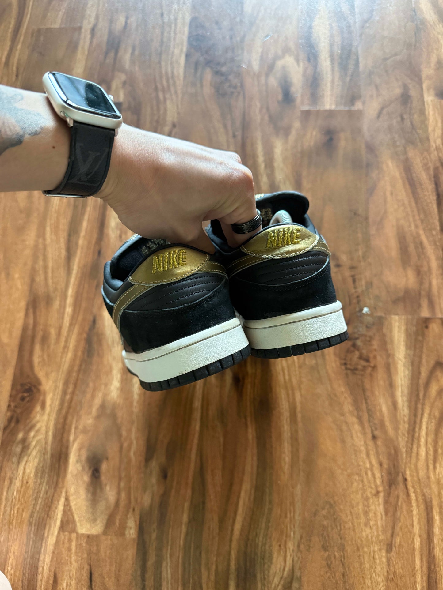 Size 8.5 Preowned (NB) Nike SB Dunk Low Pro Takashi (2003)