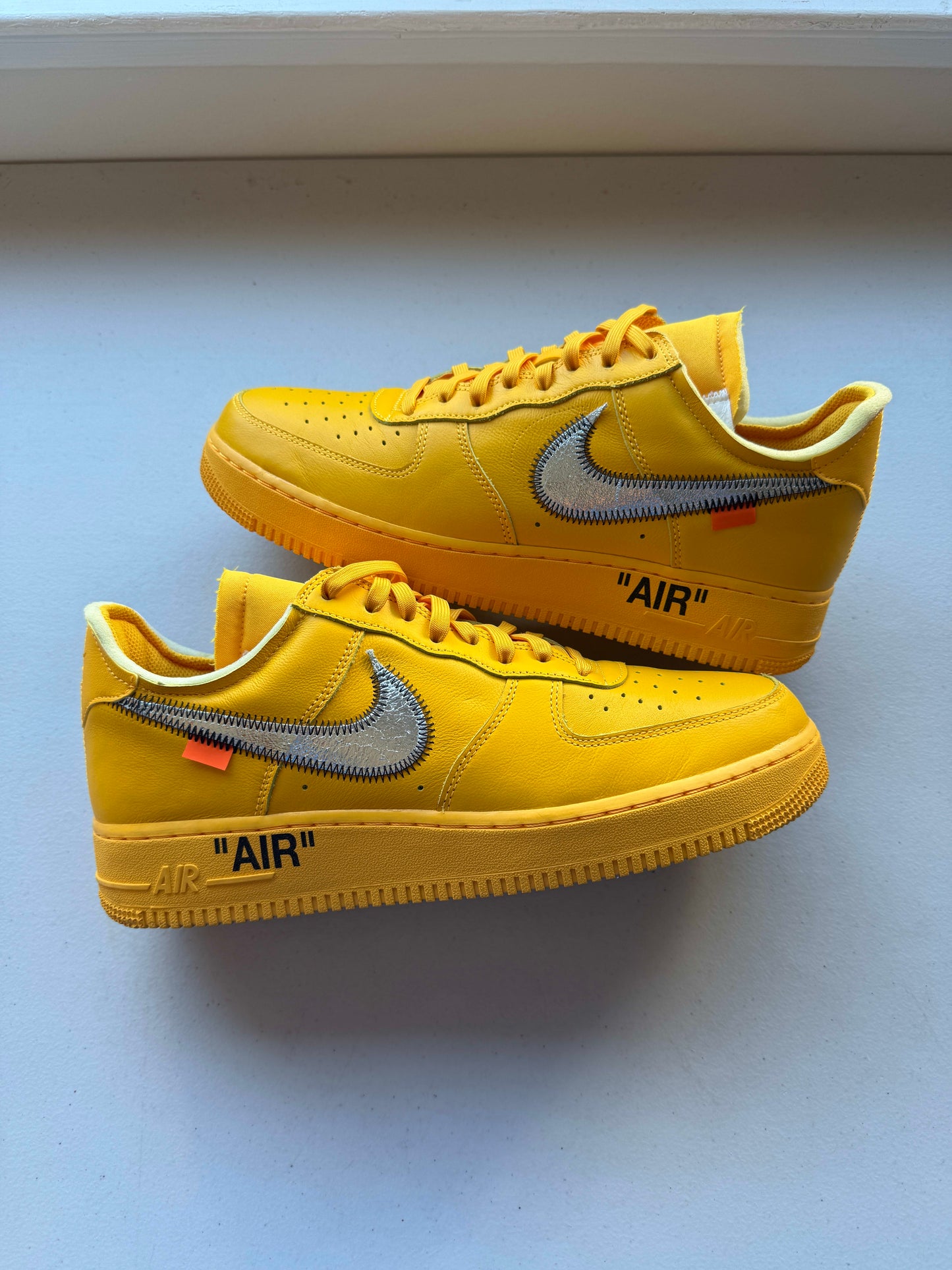 Size 11 VNDS Nike Air Force 1 Low Off-White ICA University Gold