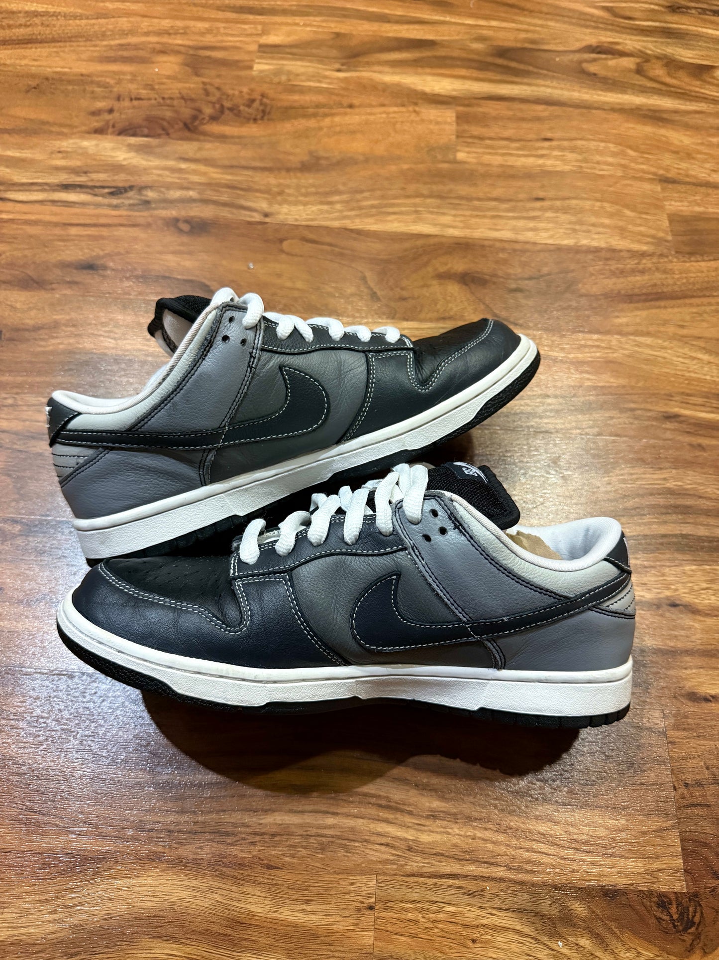 Size 9.5 Preowned Nike SB Dunk Low Lunar Eclipse (East)