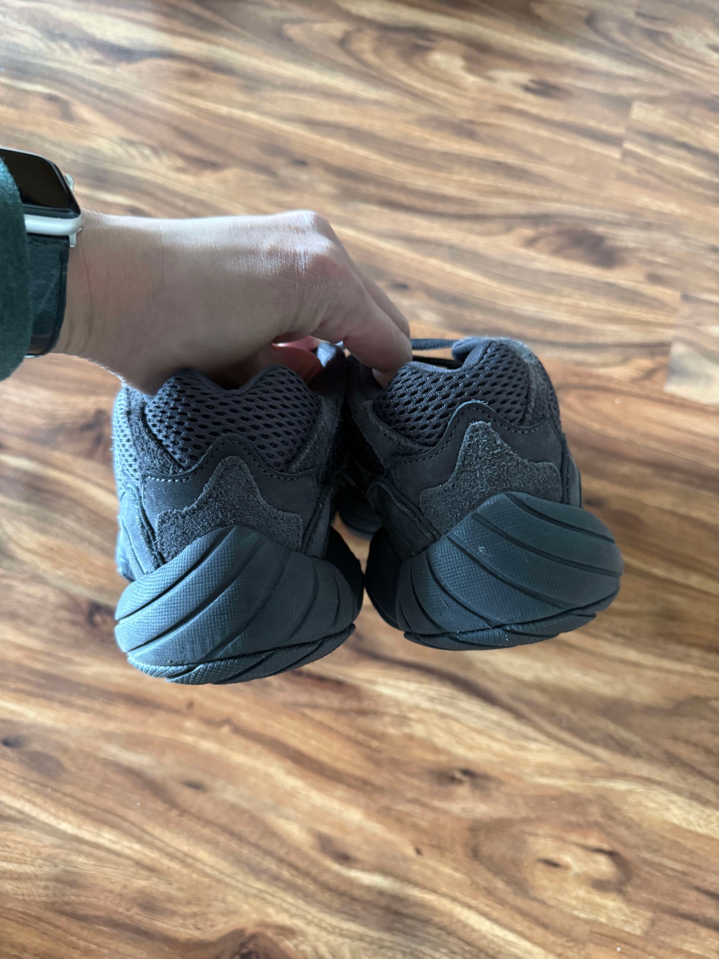 Size 9 Preowned (NB) adidas Yeezy 500 Utility Black