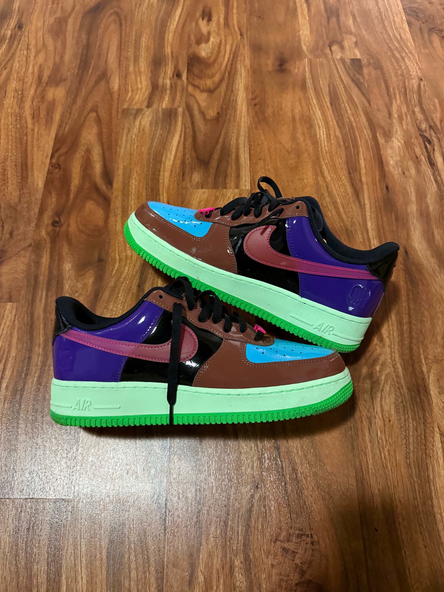 Size 8.5 Preowned Nike Air Force 1 Low SP Undefeated Multi-Patent Pink Prime