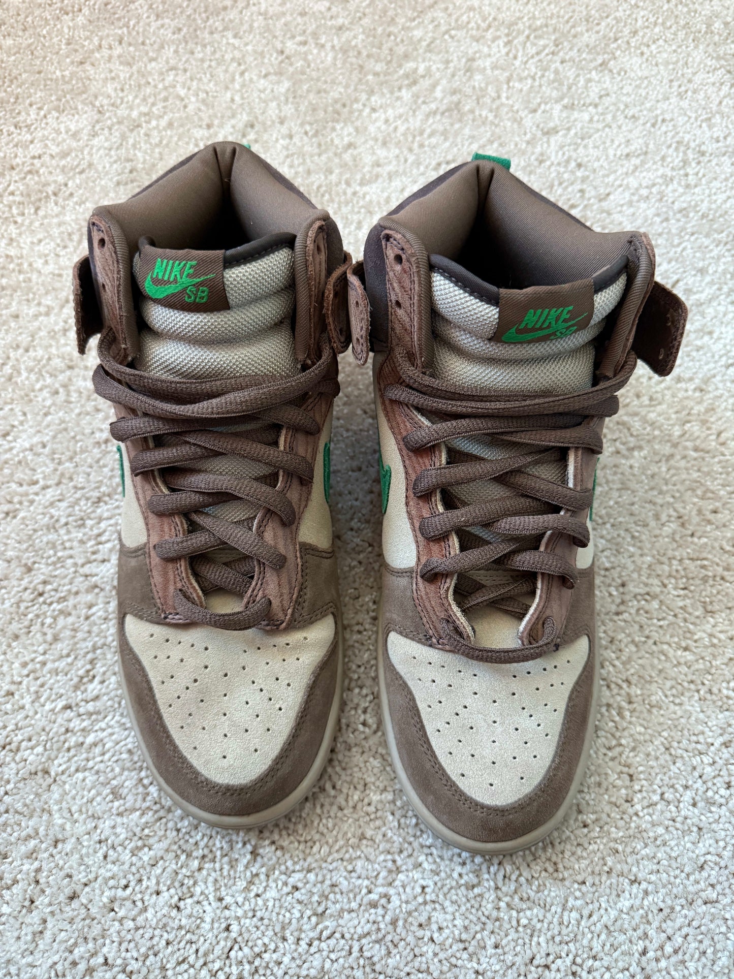 Size 9 Preowned (NB) Nike SB Dunk High Wood Deck