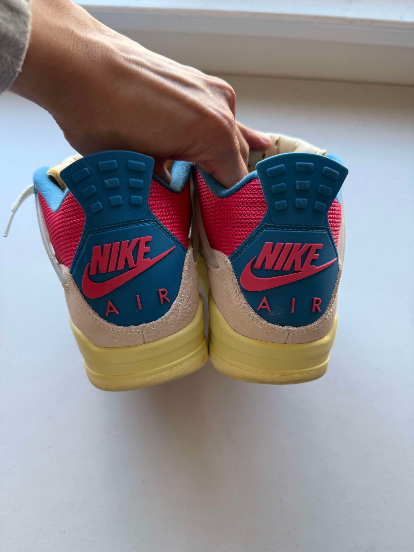 Size 9 Preowned Jordan 4 Retro Union Guava Ice