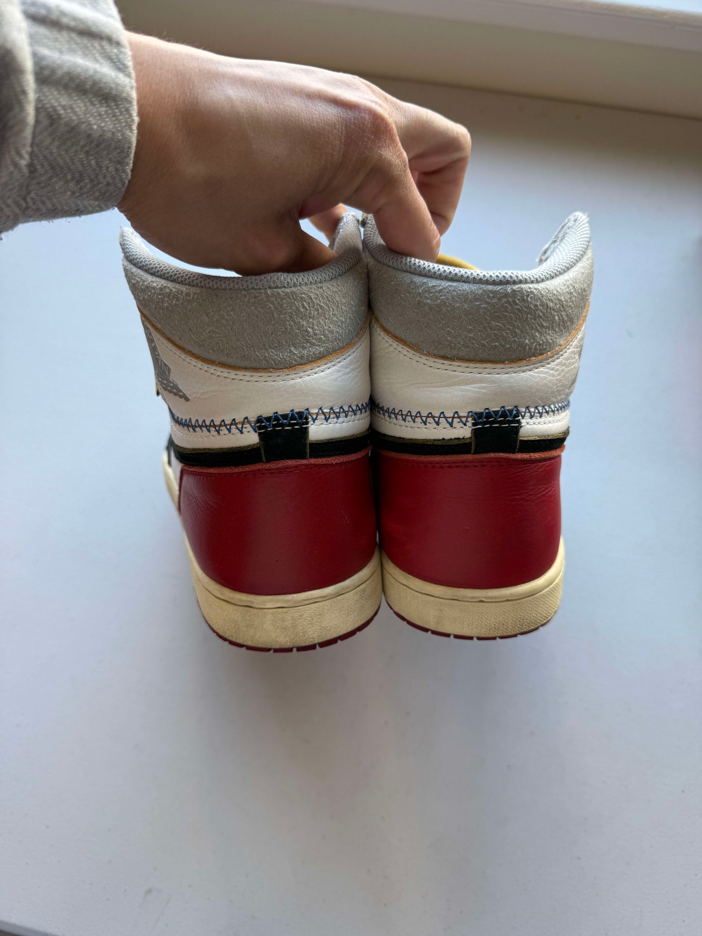 Size 10.5 Preowned Jordan 1 Retro High Union Los Angeles Black Toe