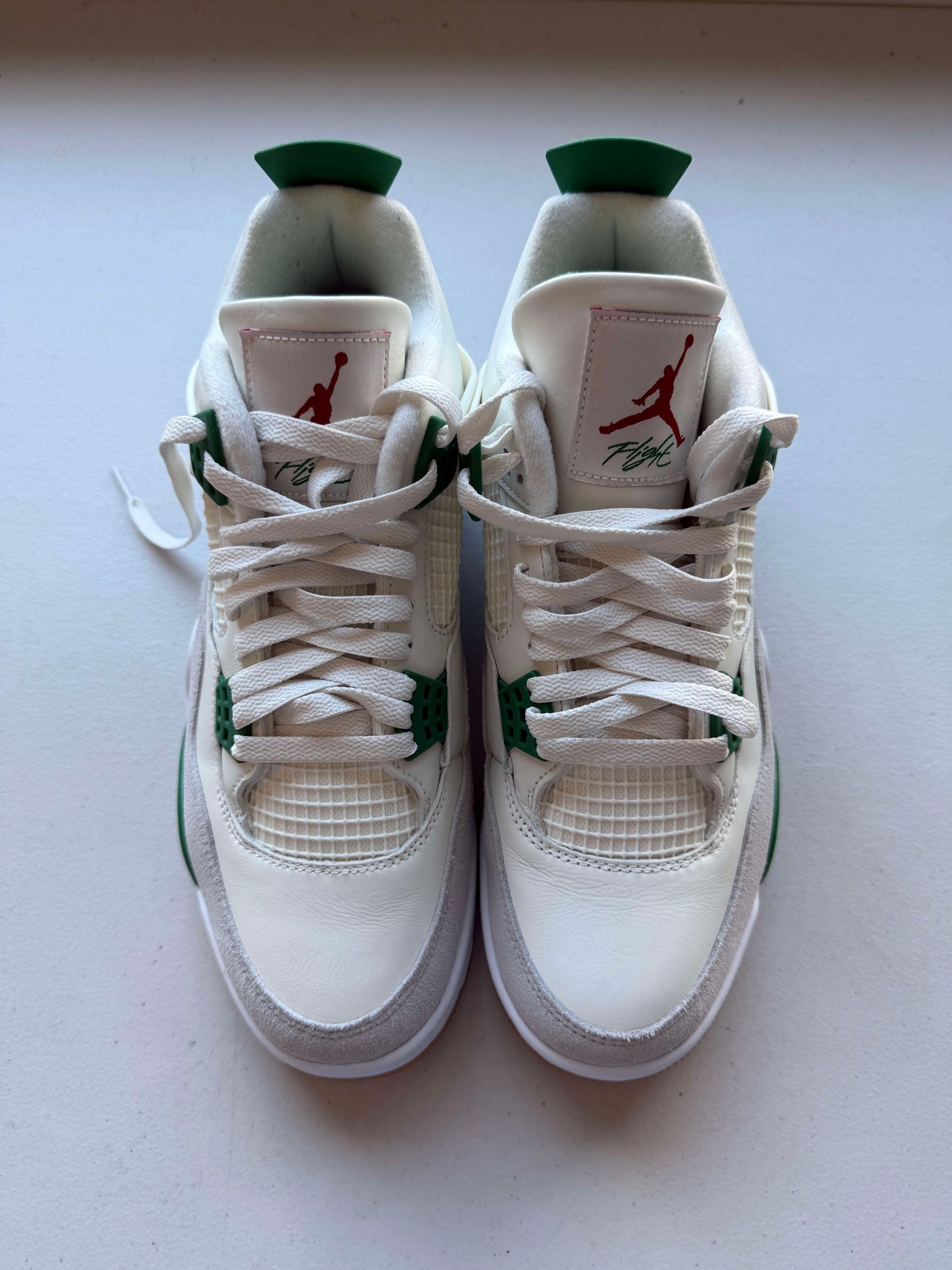 Size 10.5 VNDS Jordan 4 Retro SB Pine Green