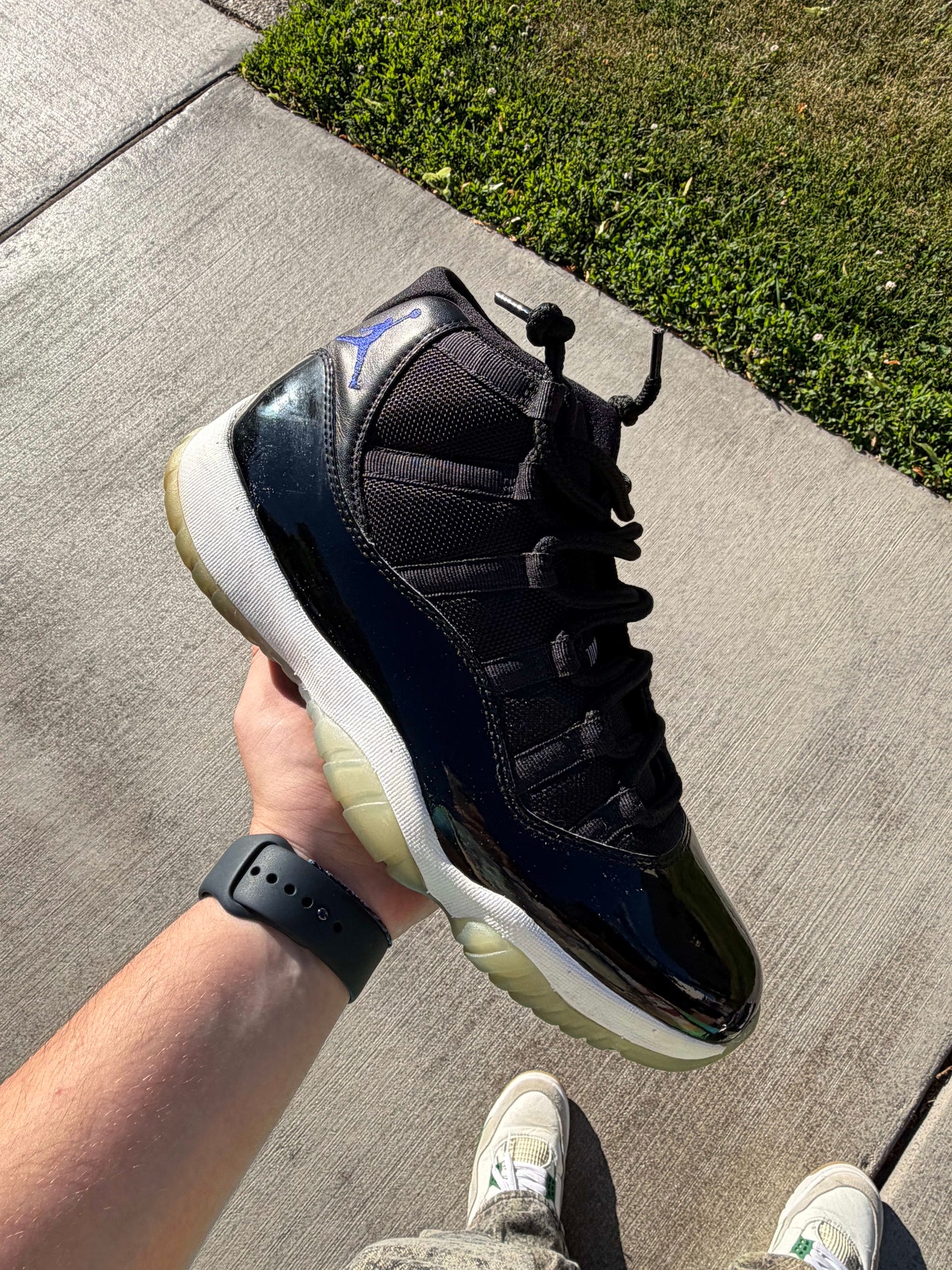 Size 11 Preowned Jordan 11 Retro Space Jam (2016)