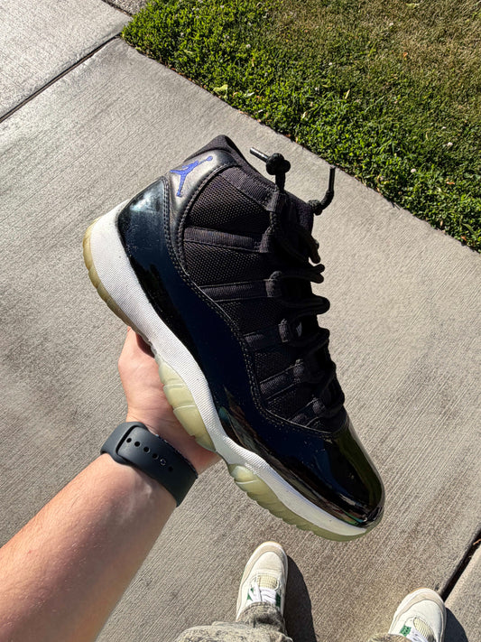 Size 11 Preowned Jordan 11 Retro Space Jam (2016)