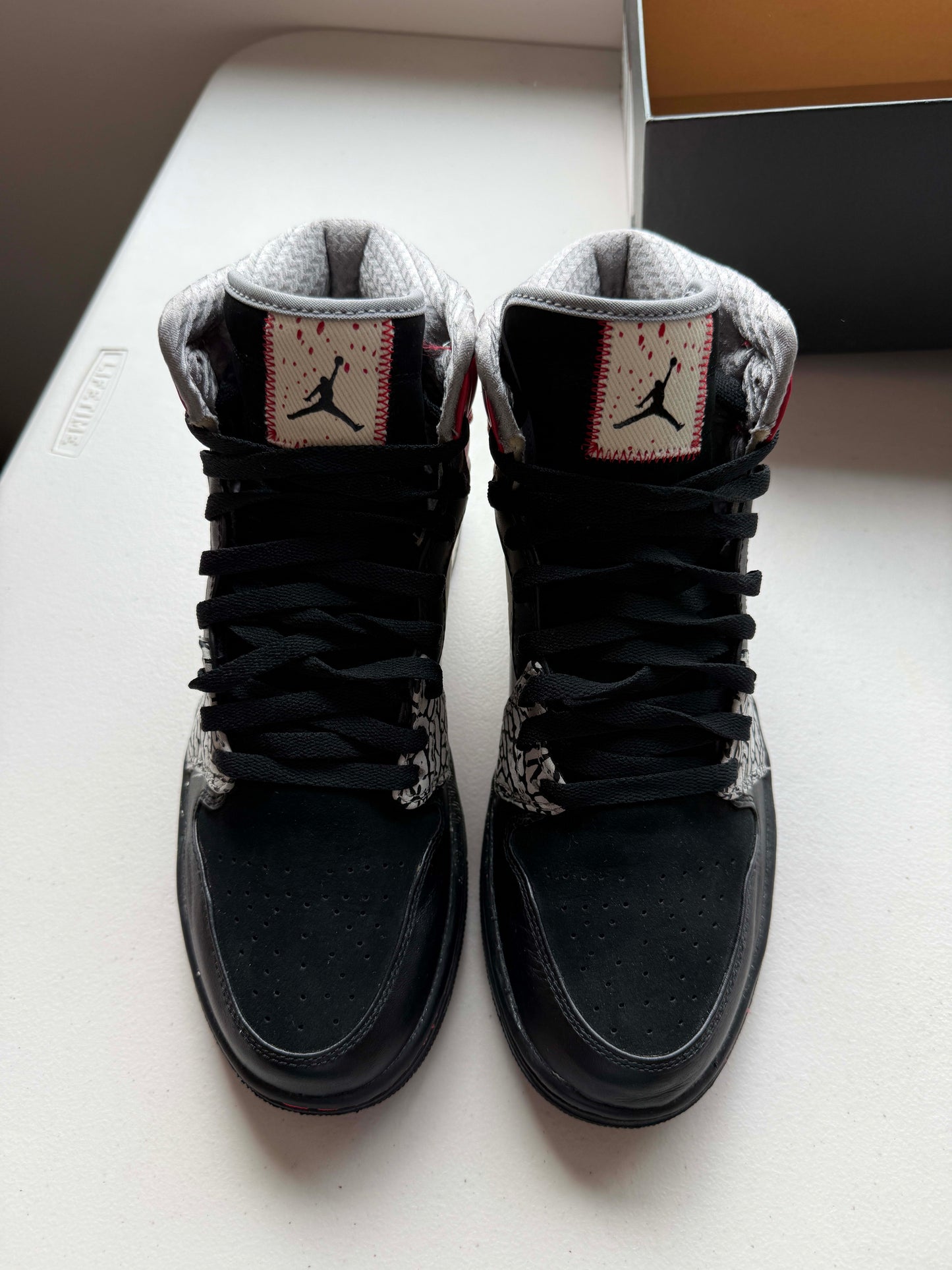 Size 8.5 Preowned Jordan 1 Retro Dave White Wings for the Future
