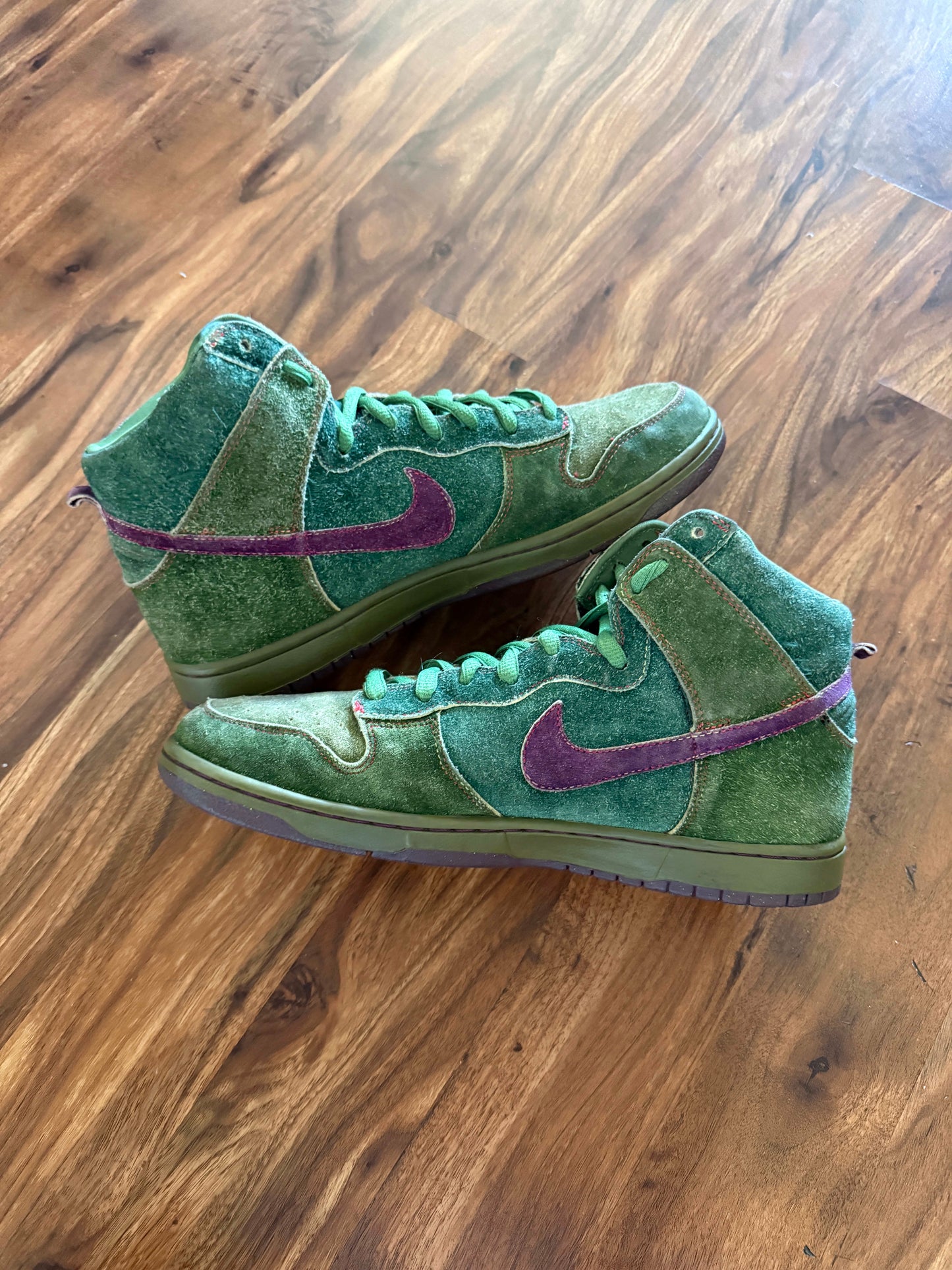 Size 11.5 Preowned (RB) Nike SB Dunk High Hulk