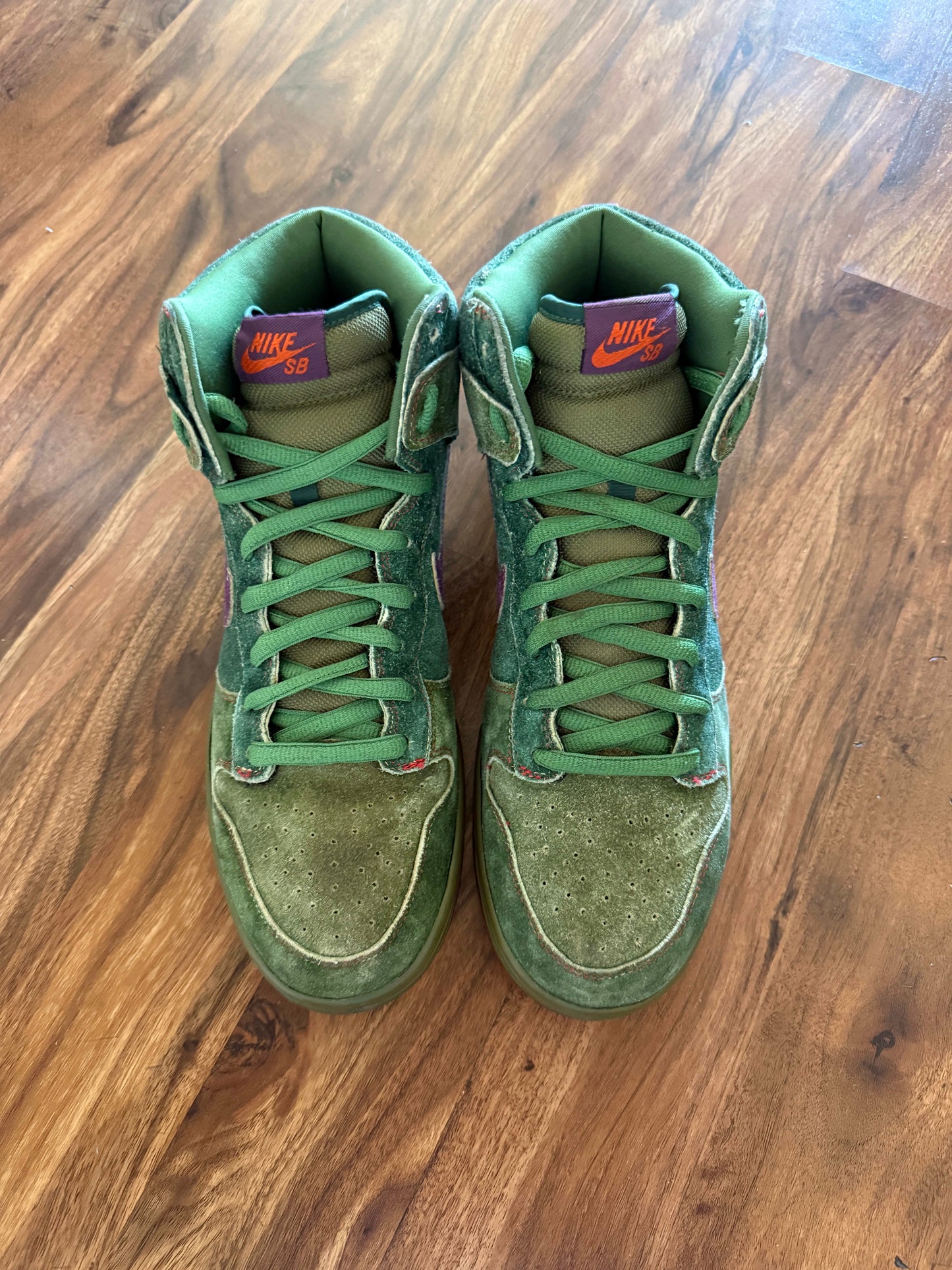Size 11.5 Preowned (RB) Nike SB Dunk High Hulk