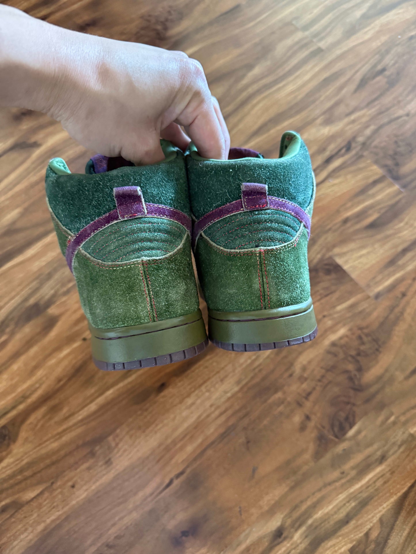 Size 11.5 Preowned (RB) Nike SB Dunk High Hulk