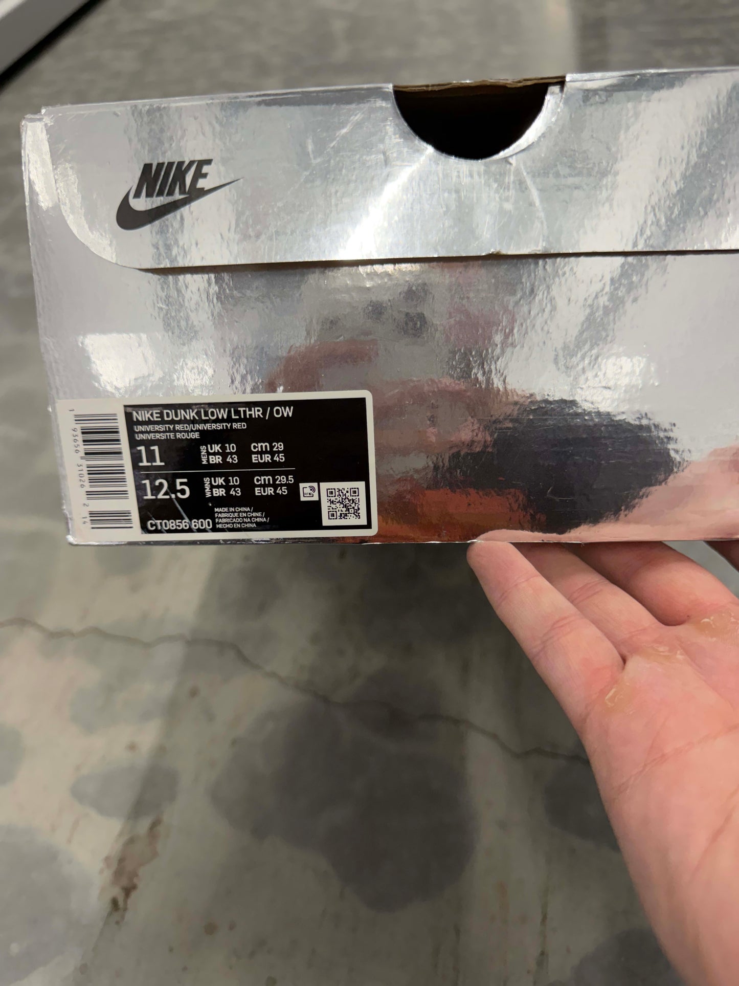 HY1562 Size 11 Preowned Nike Dunk Low Off-White University Red