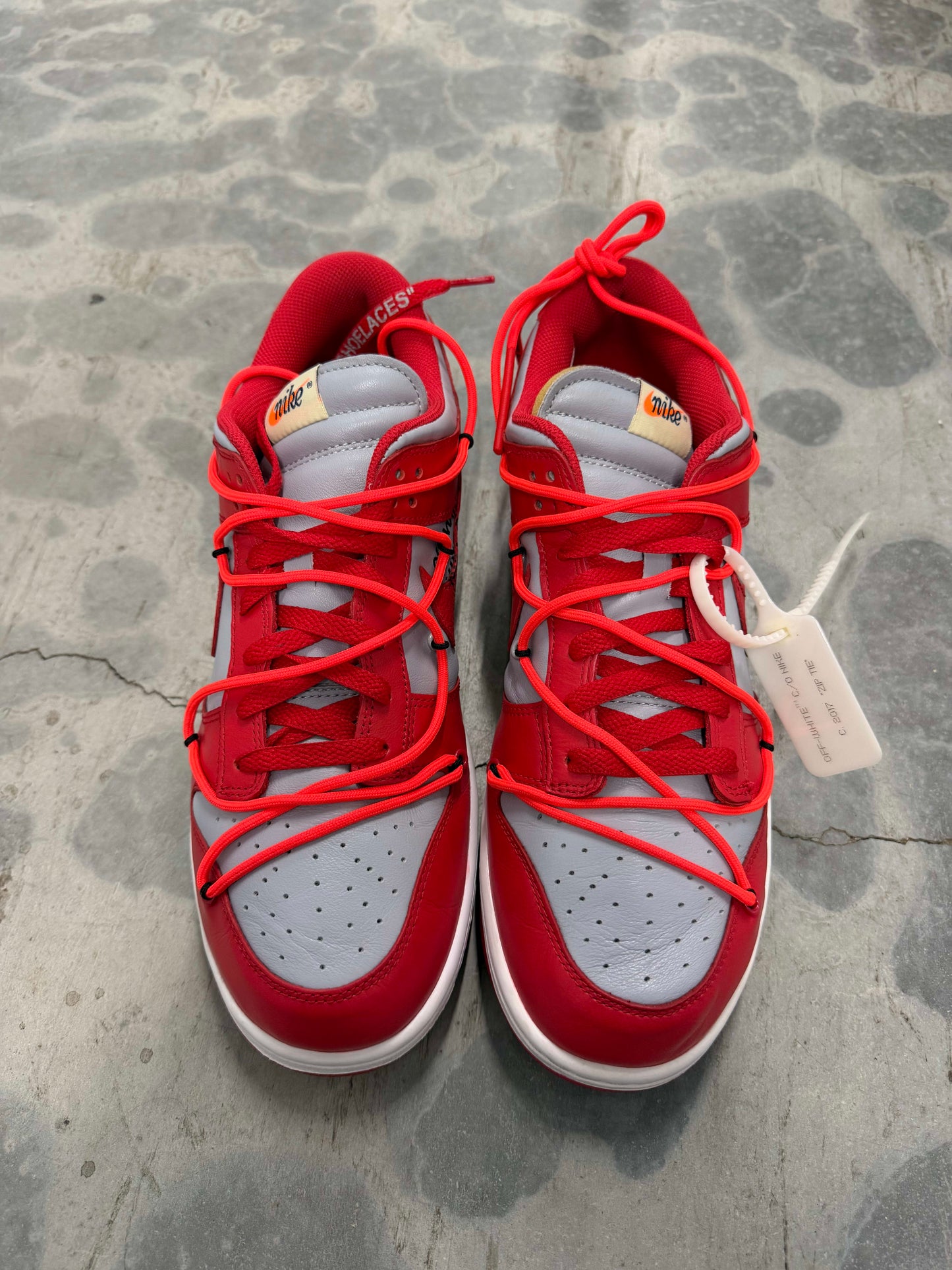 HY1562 Size 11 Preowned Nike Dunk Low Off-White University Red