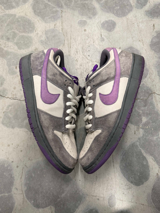 [HY2222] Size 9.5 Preowned (NB) Nike SB Dunk Low Purple Pigeon