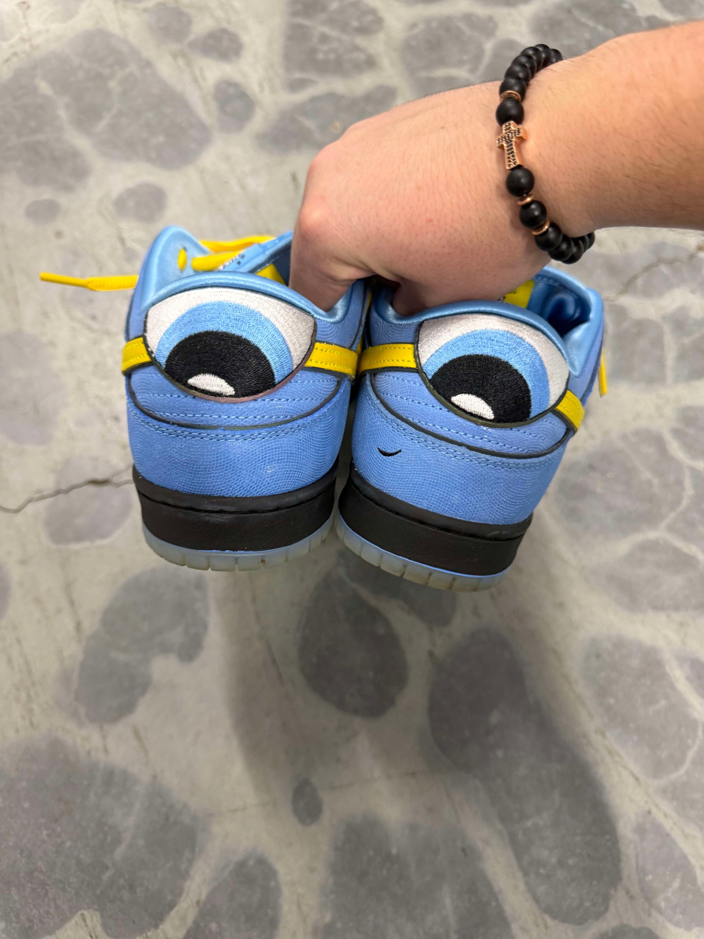 HY1442 Size 10.5 Preowned Nike SB Dunk Low The Powerpuff Girls Bubbles