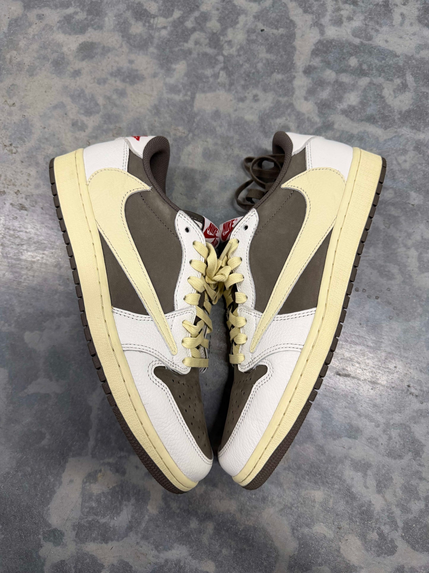 HY226 Jordan 1 Retro Low OG SP Travis Scott Reverse Mocha