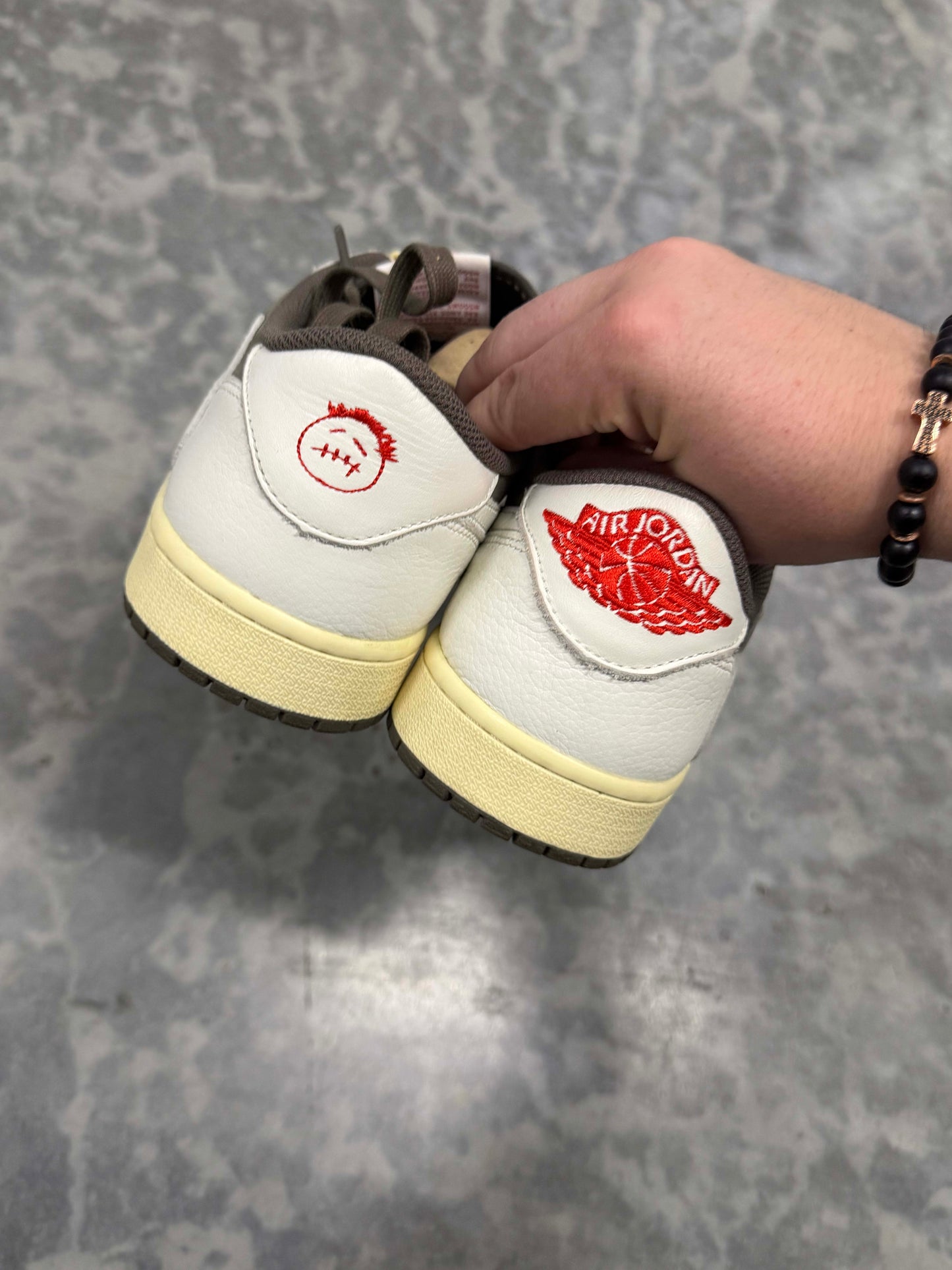 HY226 Jordan 1 Retro Low OG SP Travis Scott Reverse Mocha