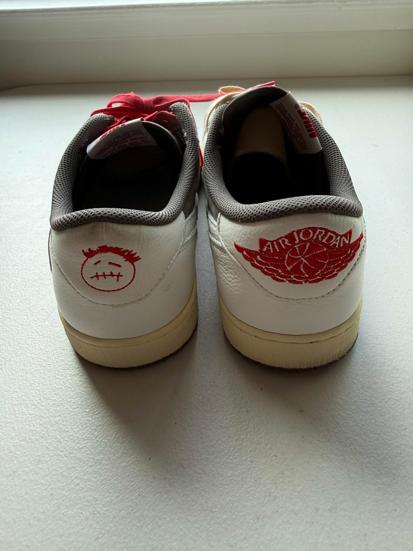 HY237 Jordan 1 Retro Low OG SP Travis Scott Reverse Mocha