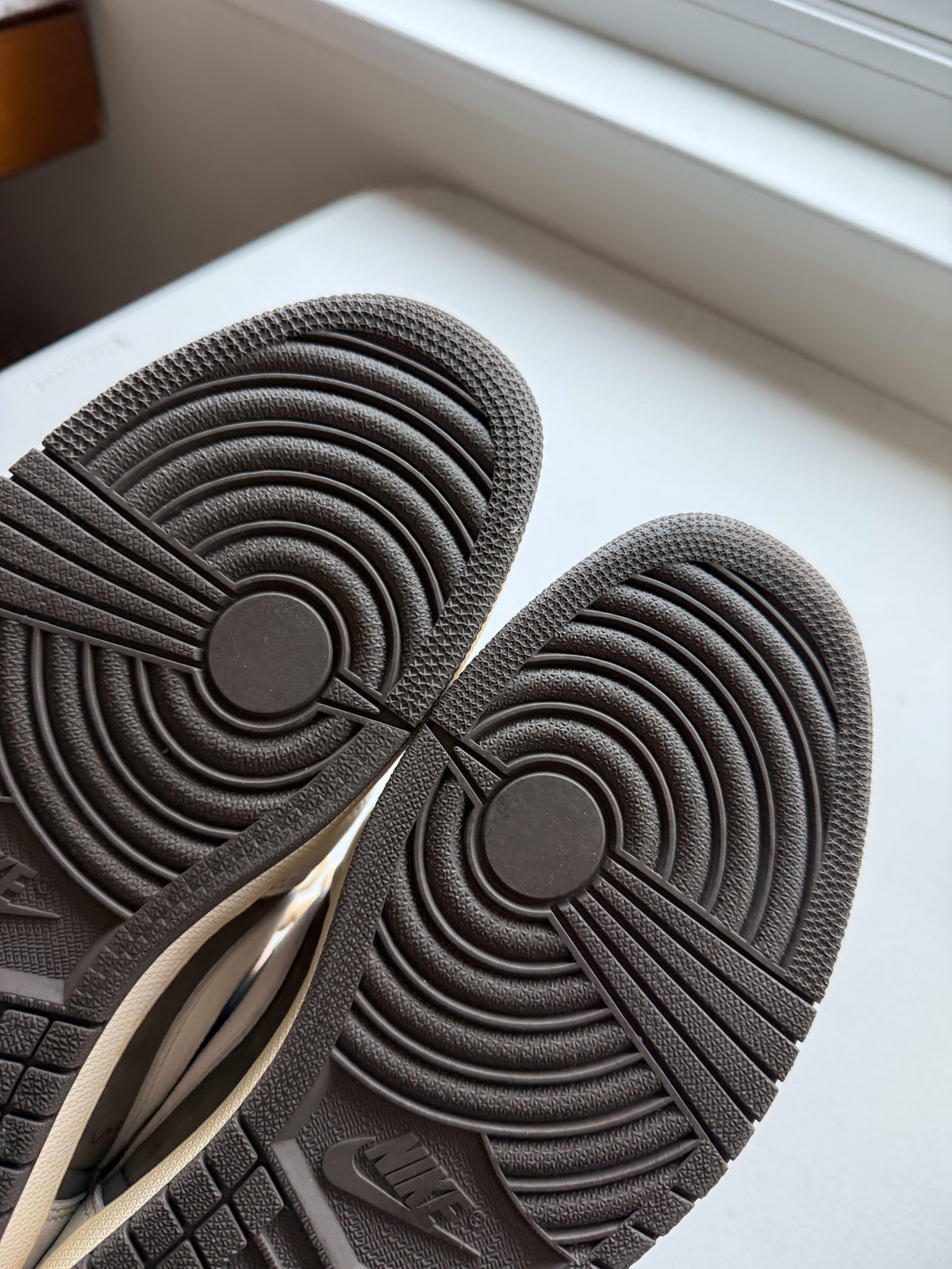 [HY227] Jordan 1 Retro Low OG SP Travis Scott Reverse Mocha