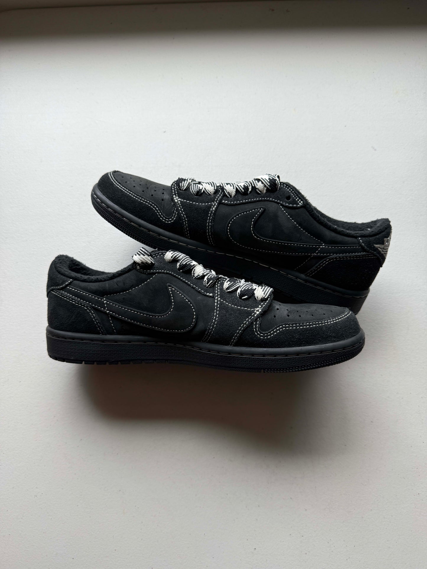 HY78 Jordan 1 Retro Low OG SP Travis Scott Black Phantom