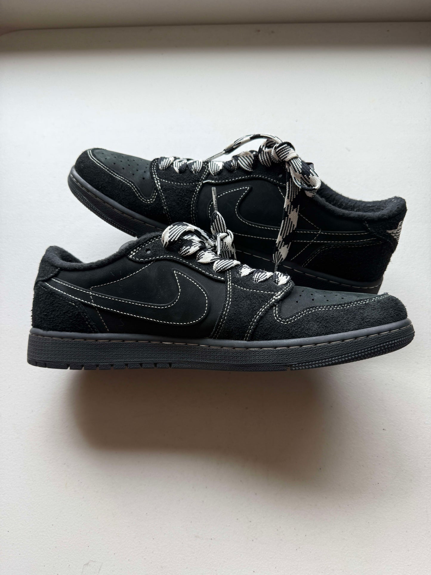 HY89 Jordan 1 Retro Low OG SP Travis Scott Black Phantom