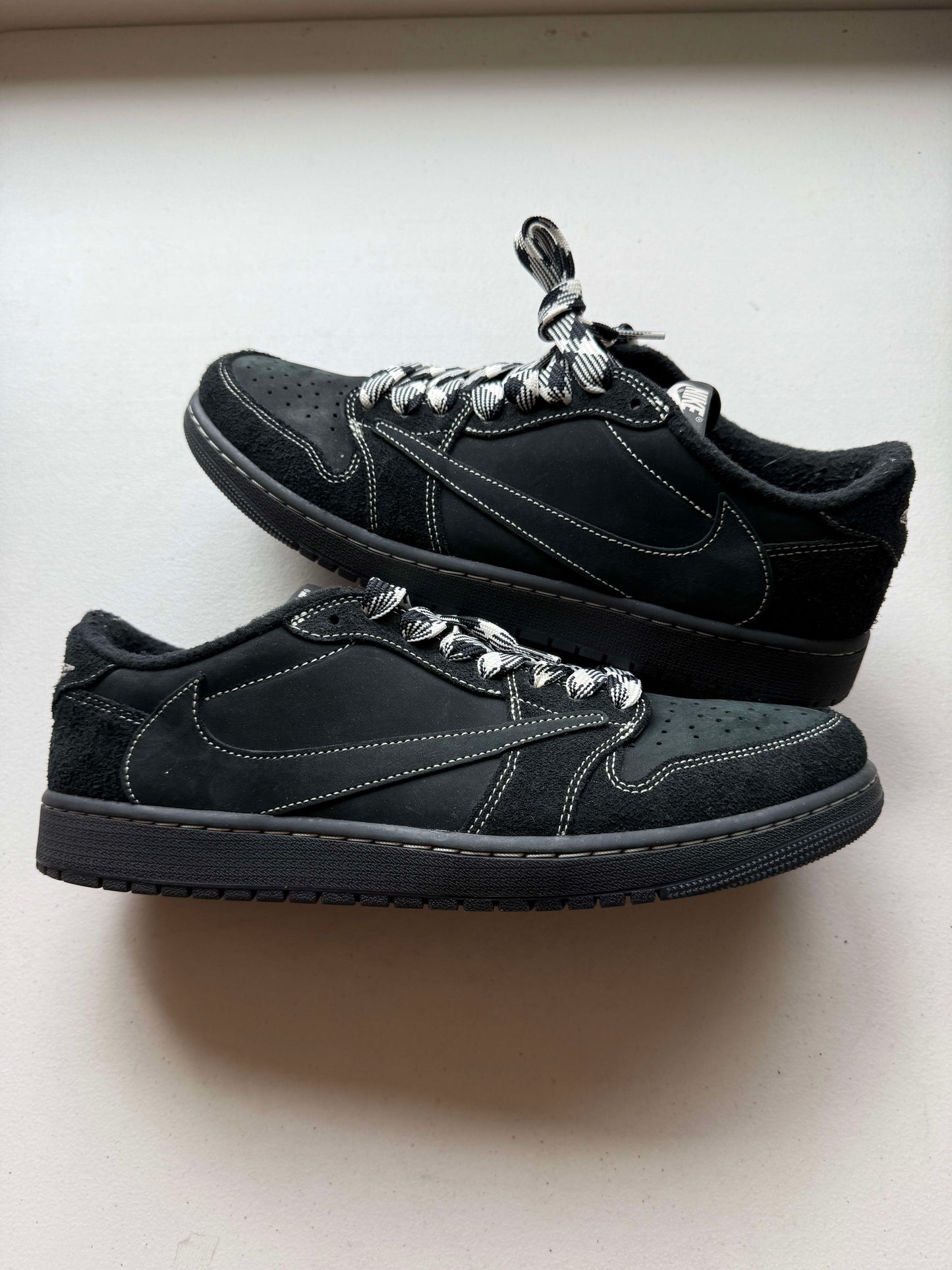 HY89 Jordan 1 Retro Low OG SP Travis Scott Black Phantom