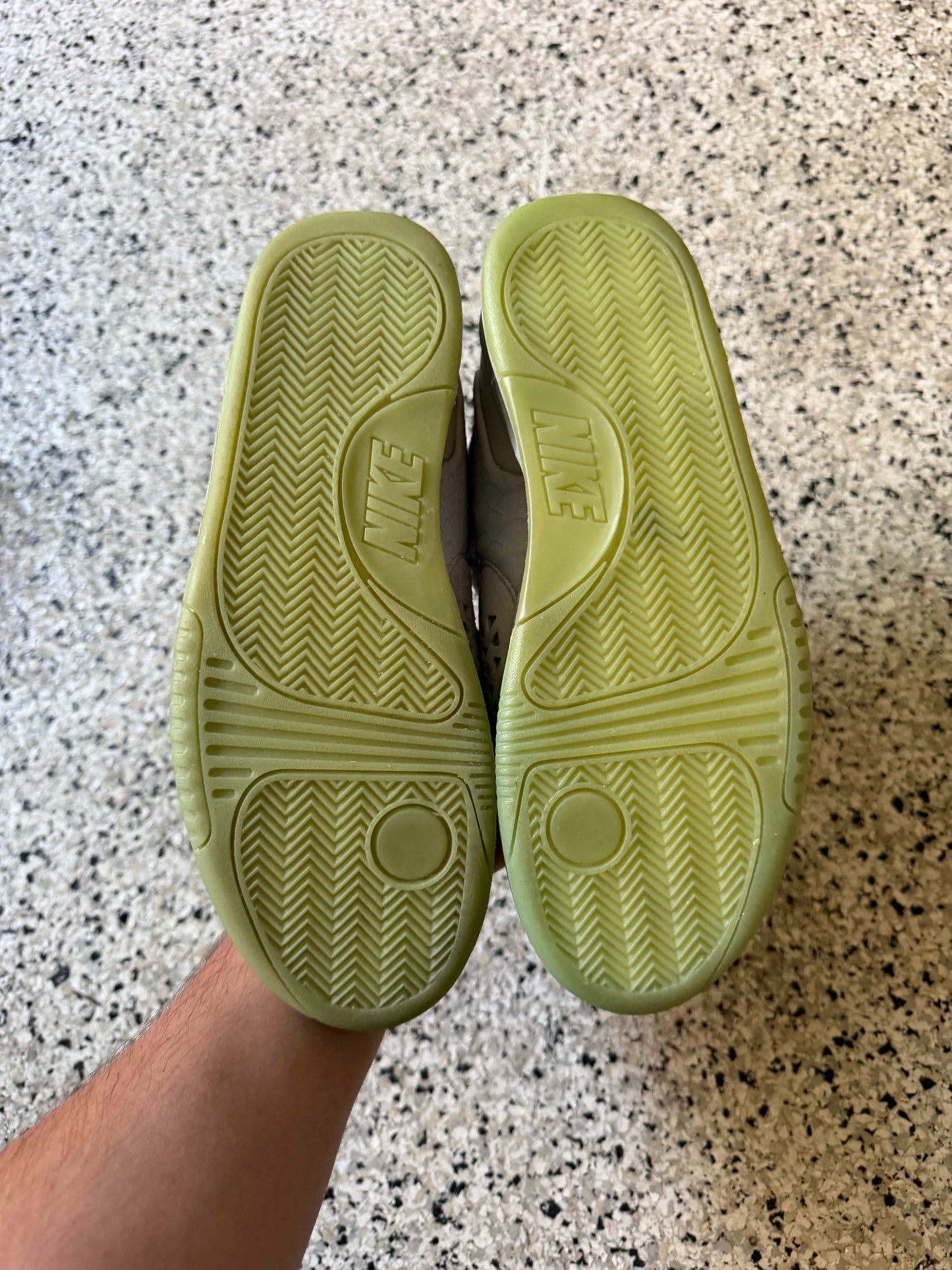 [HY3374] Nike Air Yeezy 2 Pure Platinum