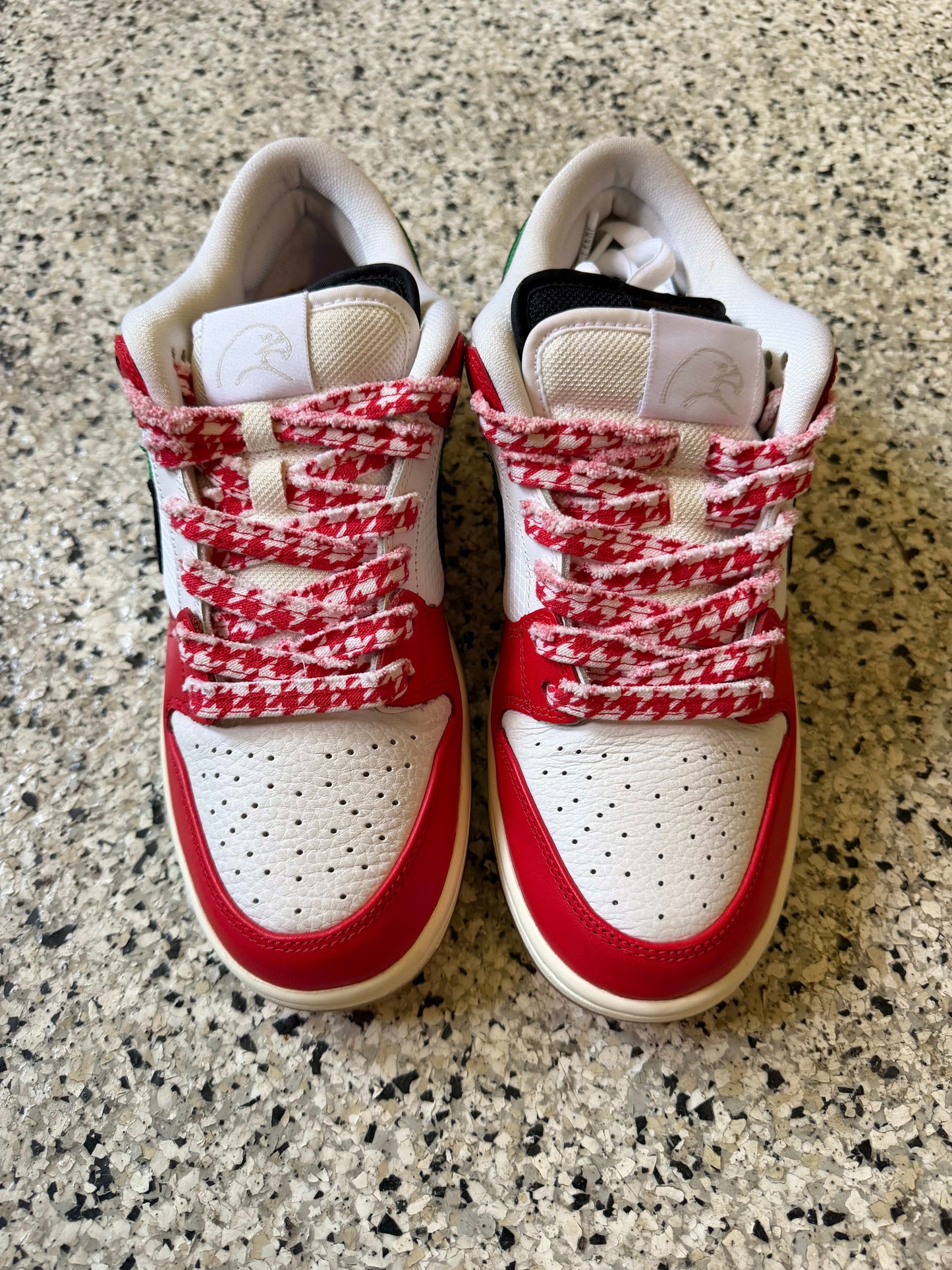 HY3370 Nike SB Dunk Low Frame Skate Habibi