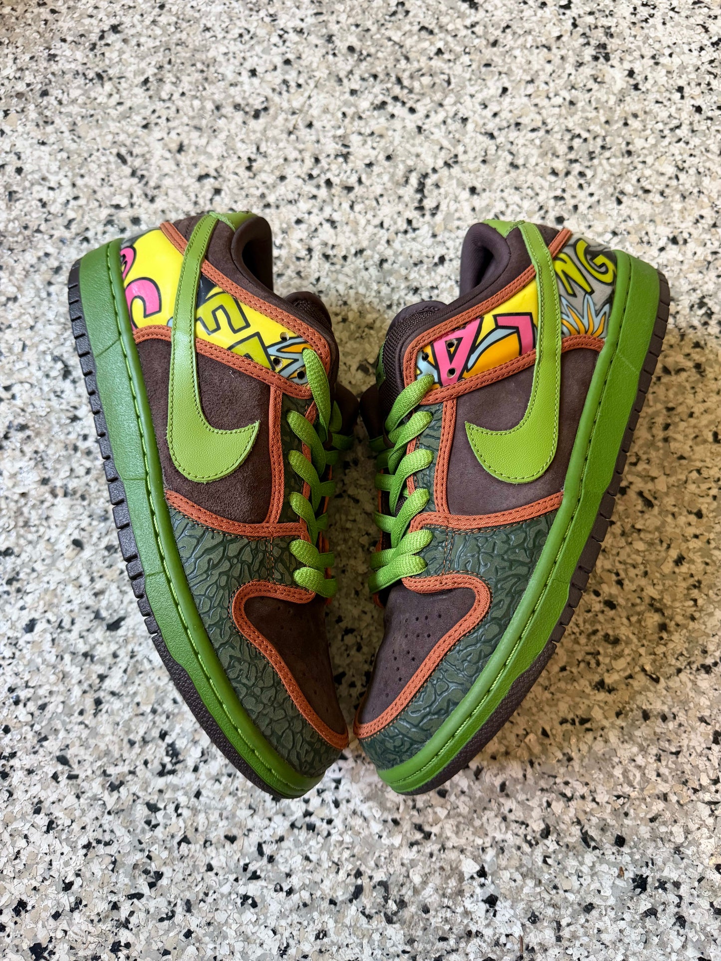 [HY3371] Nike SB Dunk Low De La Soul (2015)