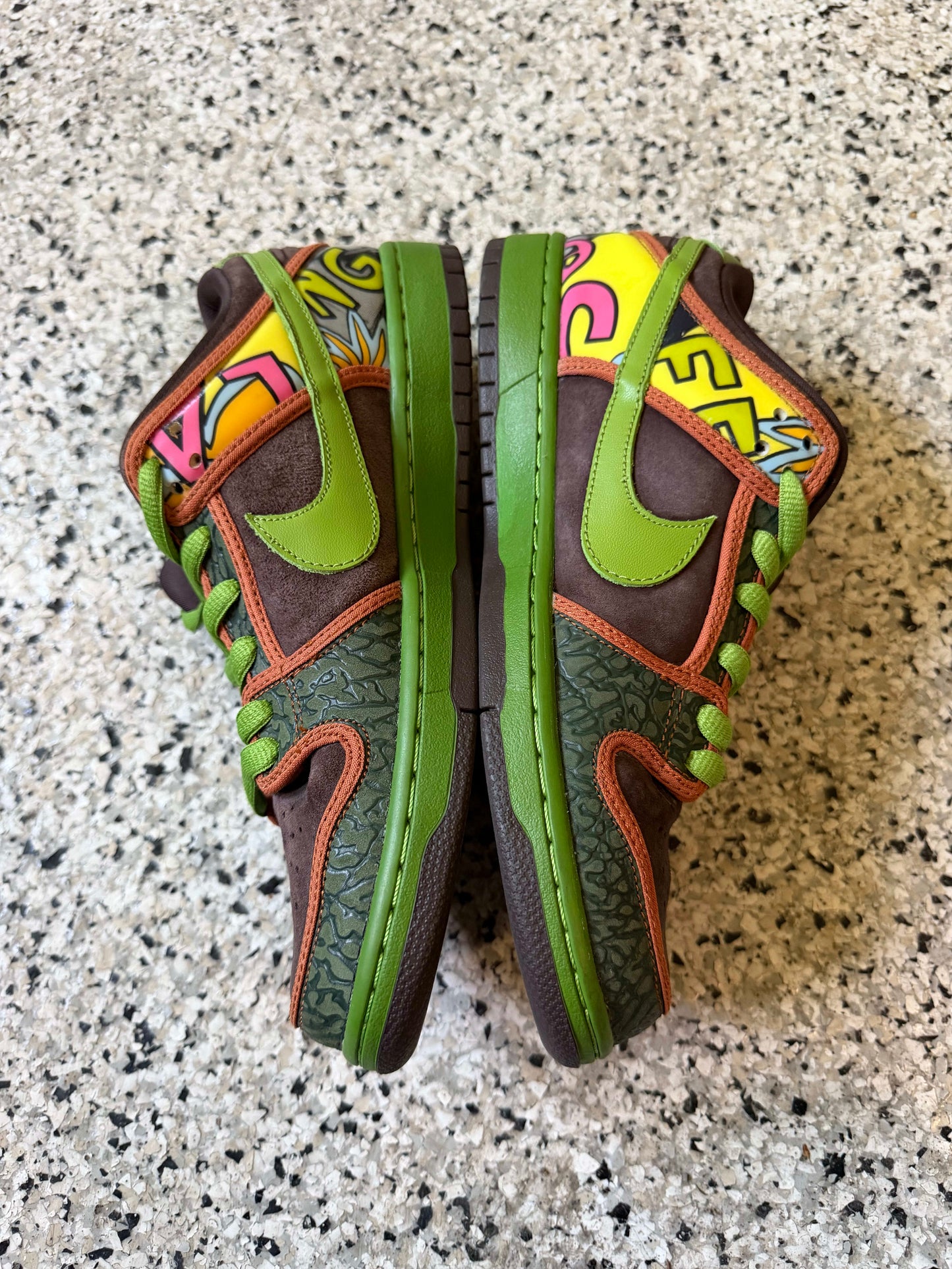[HY3371] Nike SB Dunk Low De La Soul (2015)