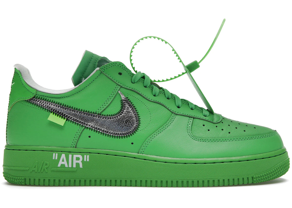 https://images.stockx.com/images/Nike-Air-Force-1-Low-Off-White-Light-Green-Spark-Product.jpg?fit=fill&bg=FFFFFF&w=700&h=500&fm=webp&auto=compress&q=90&dpr=2&trim=color&updated_at=1738193358
