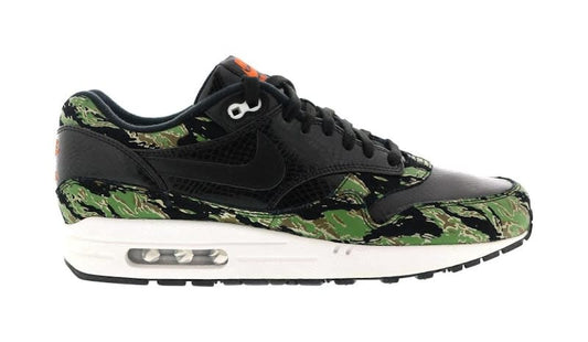 Size 9 Preowned Nike Air Max 1 atmos Tiger Camo Snakeskin