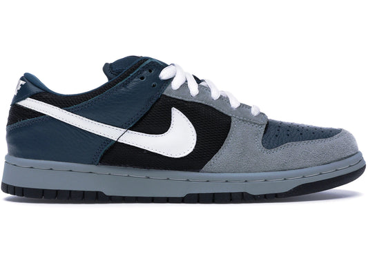 Nike Dunk Low Pro SB Futura