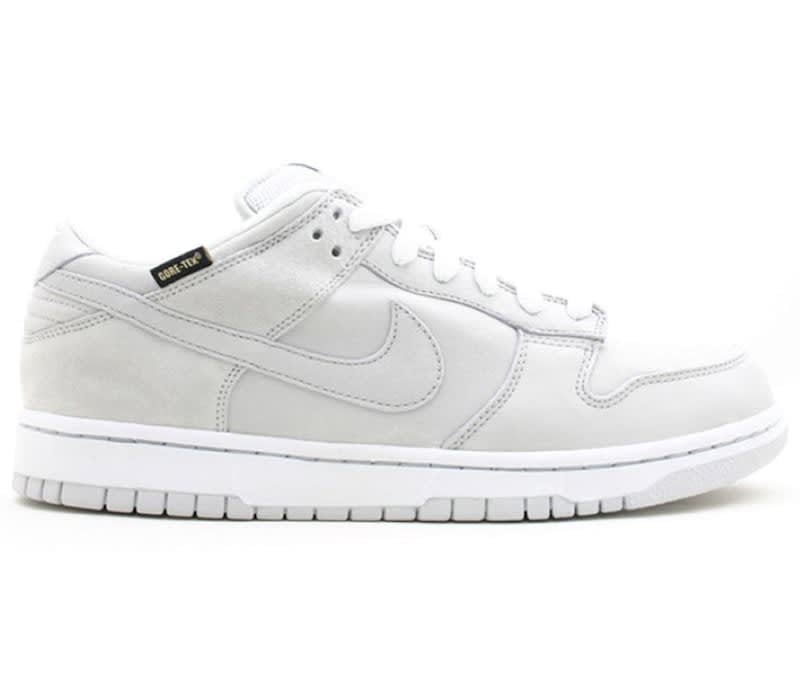 Nike Dunk Low WP Medicom 5 Gore-tex