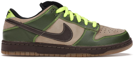 https://images.stockx.com/images/Nike-Dunk-SB-Low-Jedi-Product.jpg?fit=fill&bg=FFFFFF&w=1000&fm=webp&auto=compress&q=90&dpr=2&trim=color&updated_at=1738193358