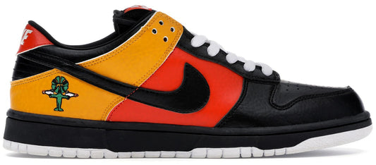 https://images.stockx.com/images/Nike-Dunk-SB-Low-Raygun-Product.jpg?fit=fill&bg=FFFFFF&w=1000&fm=webp&auto=compress&q=90&dpr=2&trim=color&updated_at=1738193358