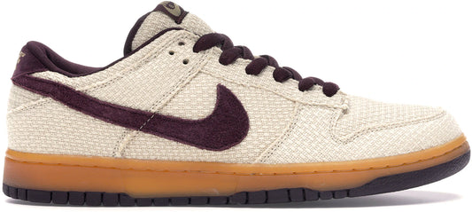 https://images.stockx.com/images/Nike-Dunk-SB-Low-Red-Hemp-Product.jpg?fit=fill&bg=FFFFFF&w=1000&fm=webp&auto=compress&q=90&dpr=2&trim=color&updated_at=1738193358