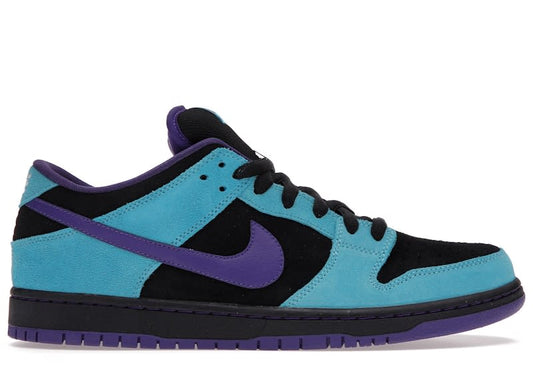 https://res.cloudinary.com/dlqdbsx2k/image/upload/v1763430224/Nike-Dunk-SB-Low-Skeletor-Product_b6p72e.jpg