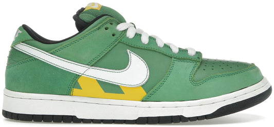 https://images.stockx.com/images/Nike-Dunk-SB-Low-Taxi-Series-Tokyo-Product.jpg?fit=fill&bg=FFFFFF&w=1000&fm=webp&auto=compress&q=90&dpr=2&trim=color&updated_at=1752699979