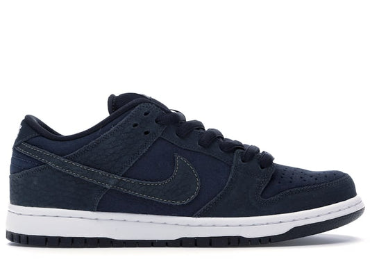 Nike SB Dunk Low US Passport
