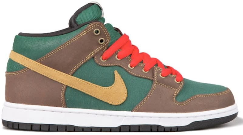 Nike SB Dunk Mid Patagonia