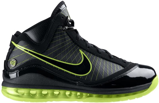 Size 9 Preowned Nike LeBron 7 Dunkman
