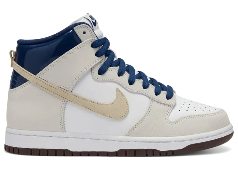 Nike SB Dunk High Pro Beyond