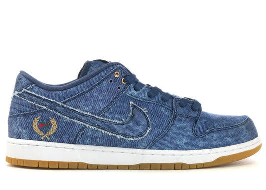 Size 9 Preowned Nike SB Dunk Low Rivals Pack (East)
